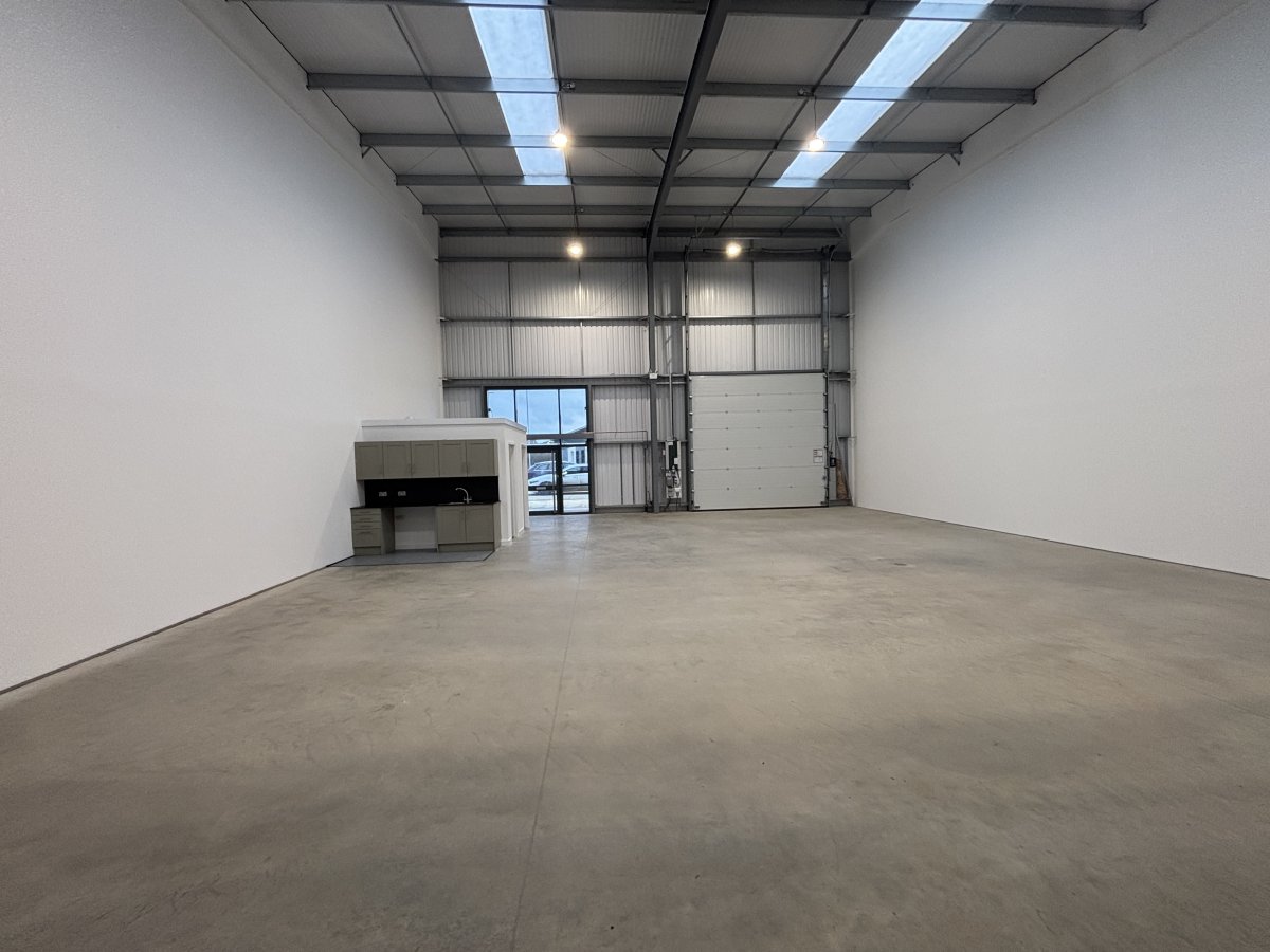 Industrial Unit in Kibworth - photo 4