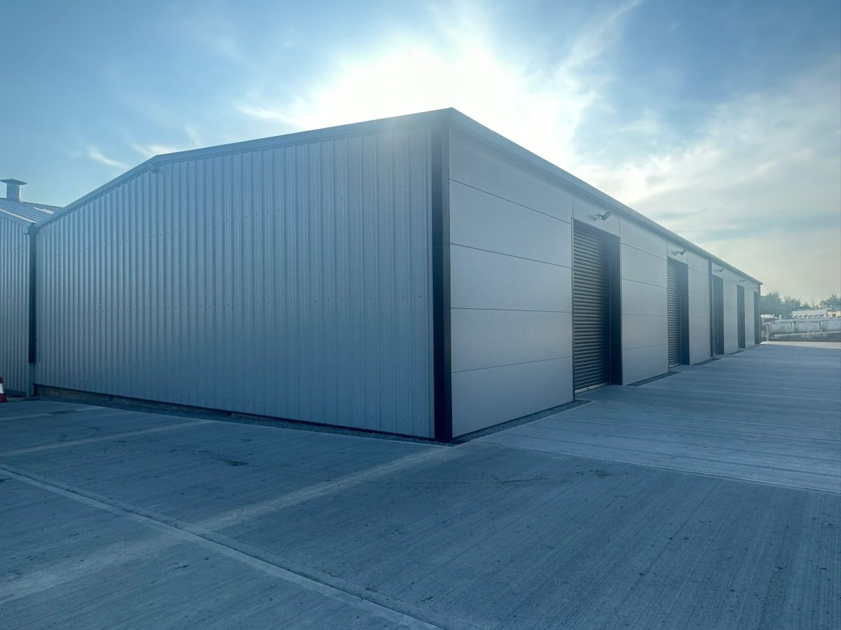 Industrial Unit in Swindon - photo 4