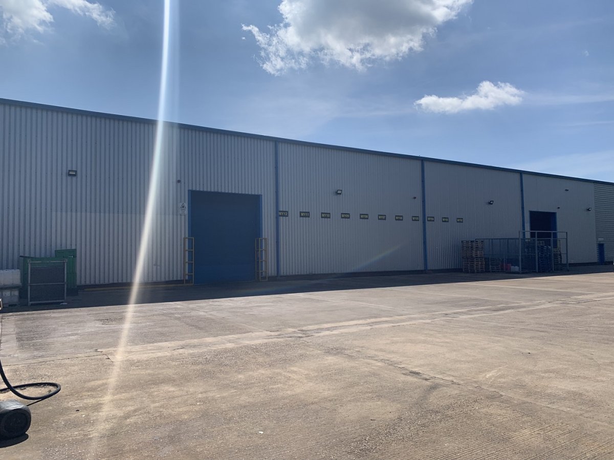 Industrial Unit in Melton Mowbray - photo 4