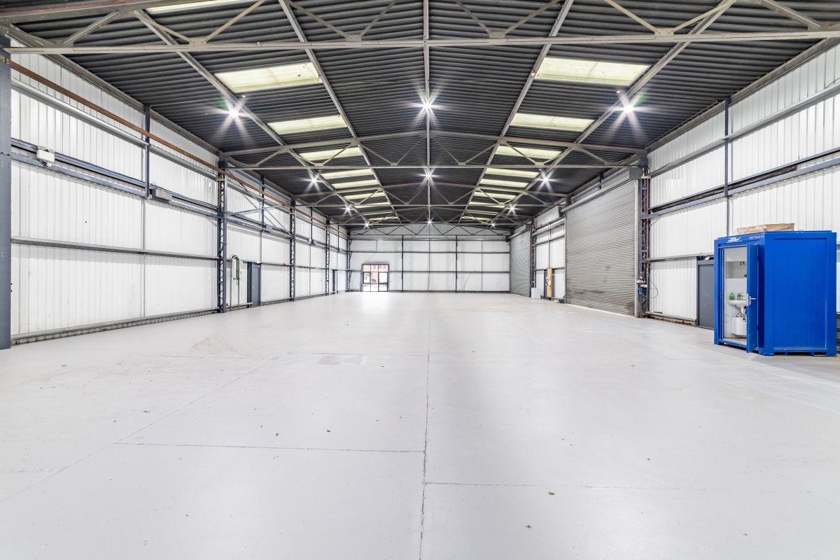 Industrial Unit in Grantham - photo 2