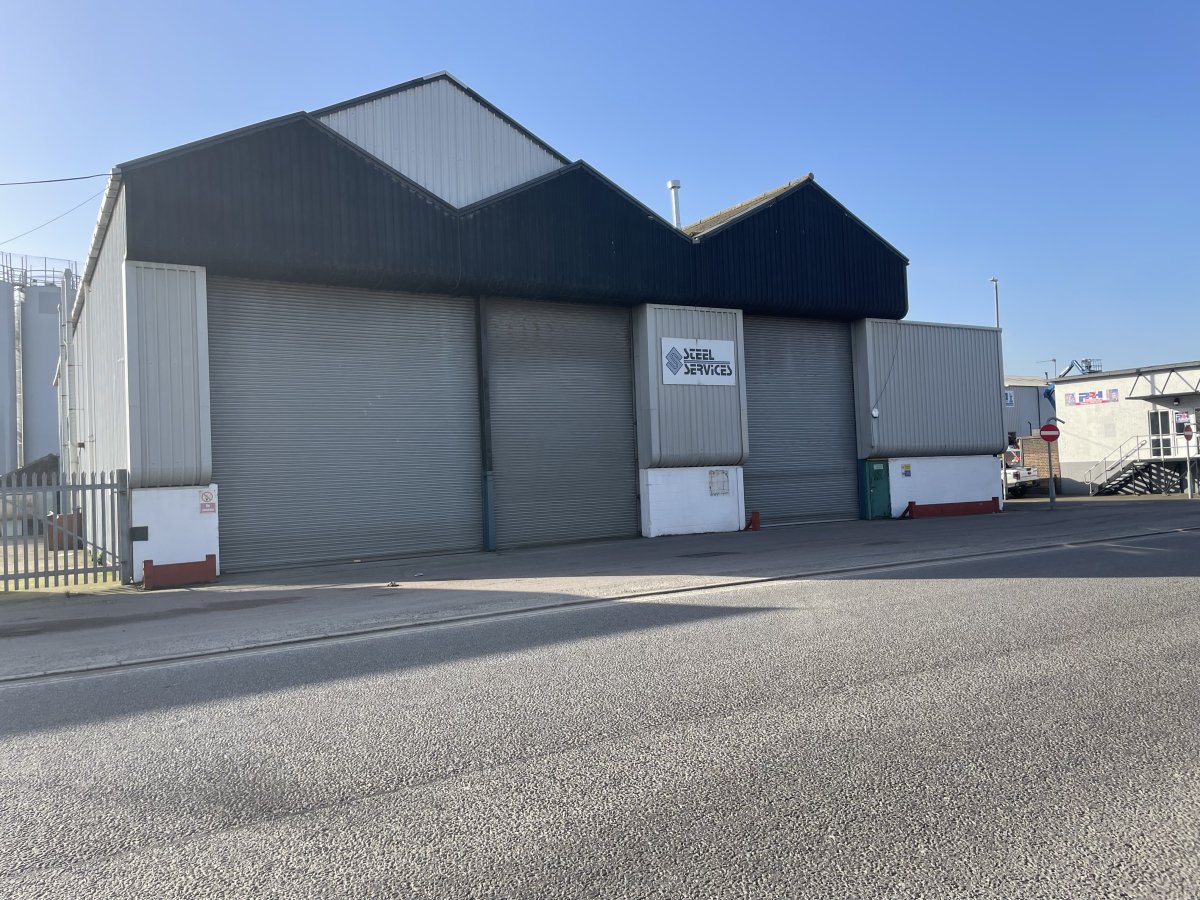 Industrial Unit in Great Yarmouth - photo 2