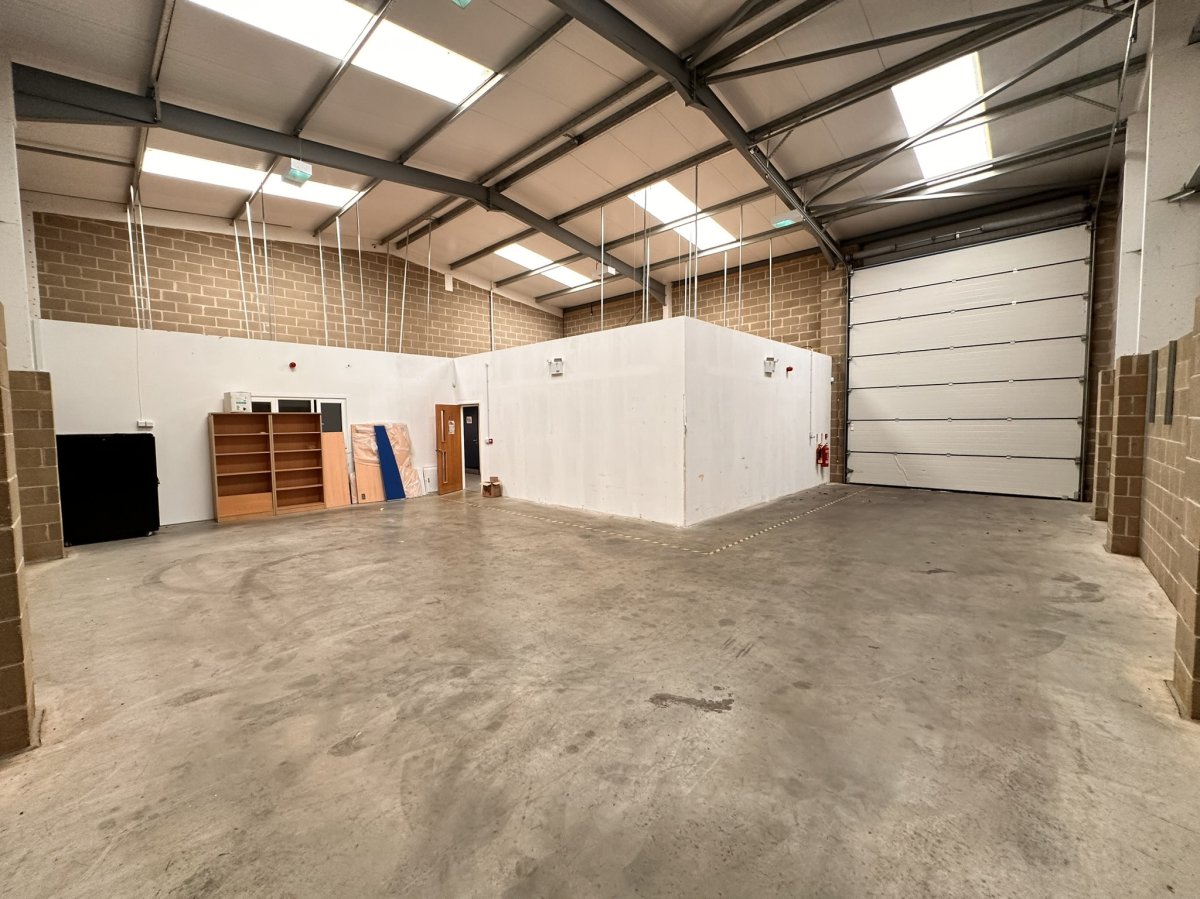Industrial Unit in Norwich - photo 2
