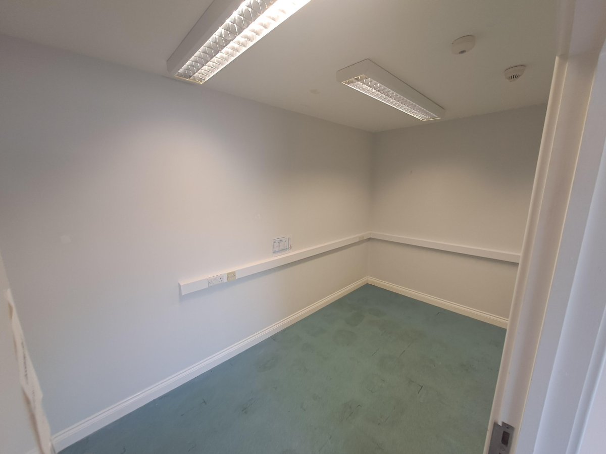 Industrial Unit in Bodmin - photo 4