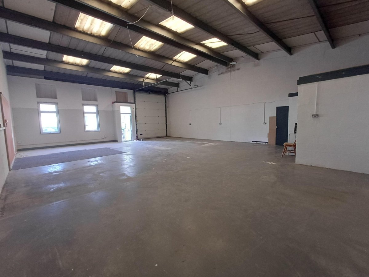 Industrial Unit in Grampound Road - photo 4