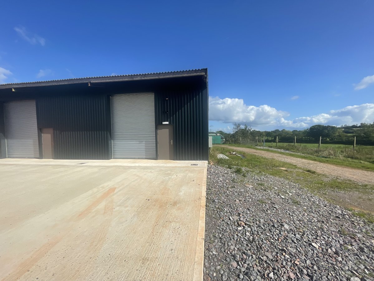 Industrial Unit in Wellington - photo 3