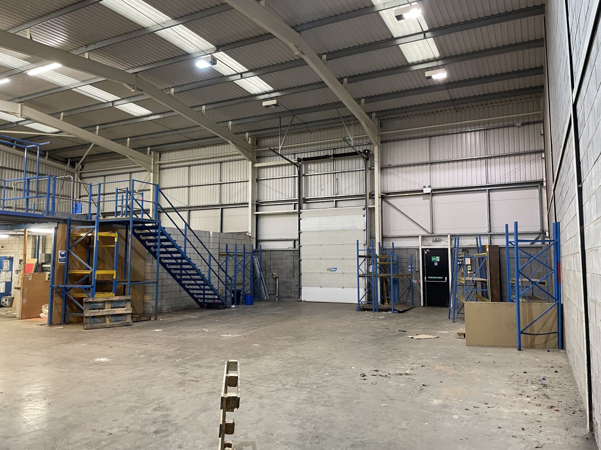 Industrial Unit in Lincoln - photo 3