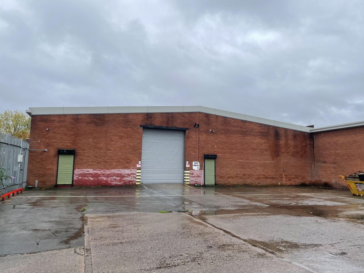 Industrial Unit in Manchester - photo 4