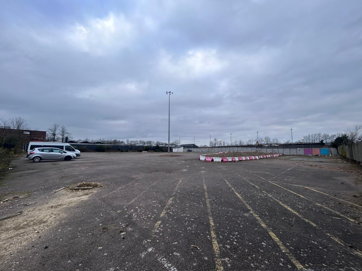 Industrial Unit in Stevenage - photo 3