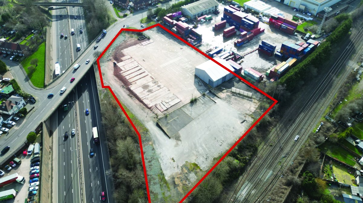 Industrial Unit in Oldbury - photo 2