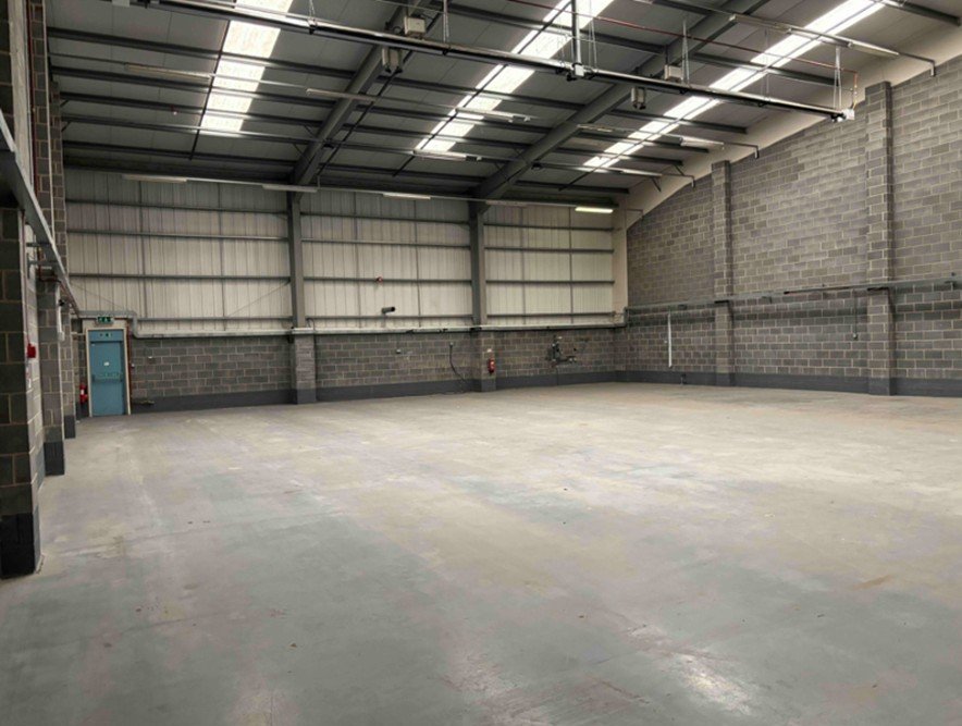 Industrial Unit in Bristol - photo 3