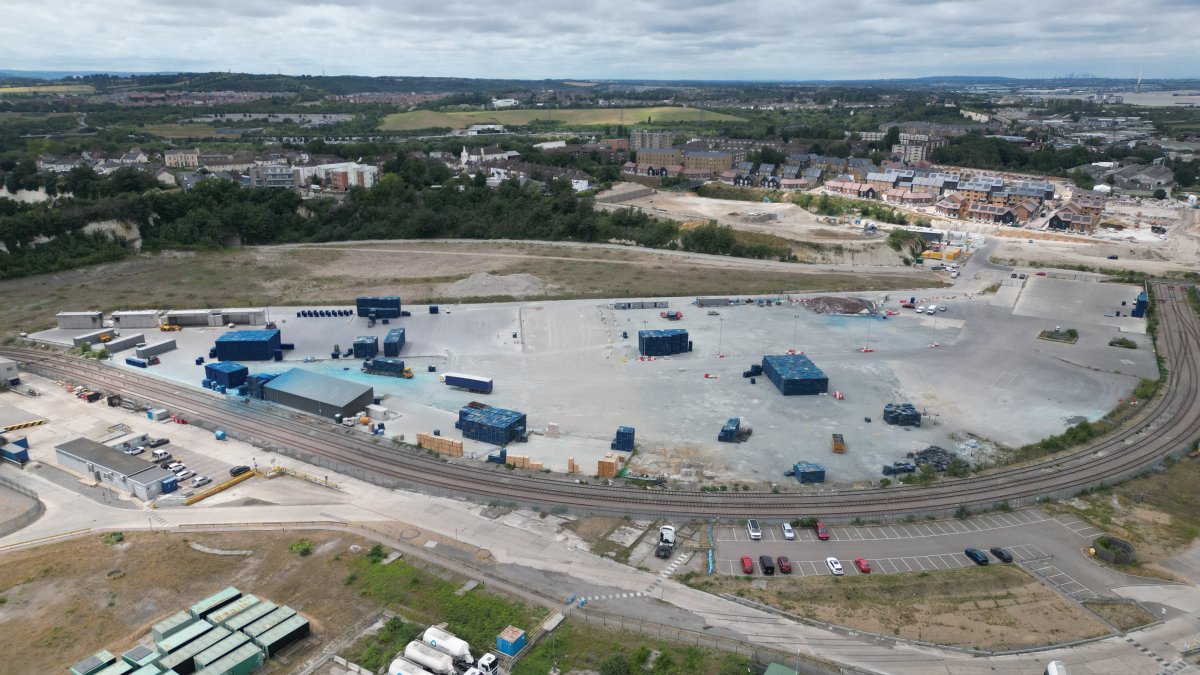 Industrial Unit in Gravesend - photo 2