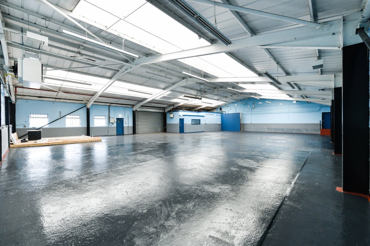 Industrial Unit in Arnold - photo 3