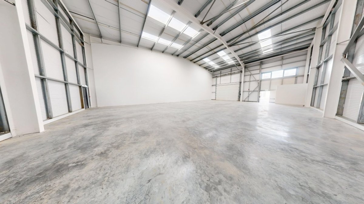 Industrial Unit in Colchester - photo 2