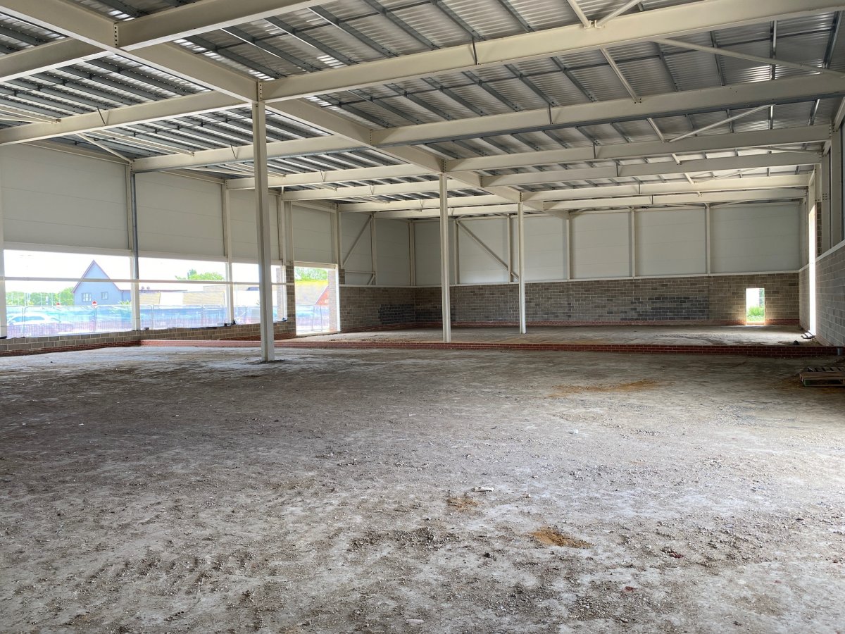 Industrial Unit in Clacton on Sea - photo 2