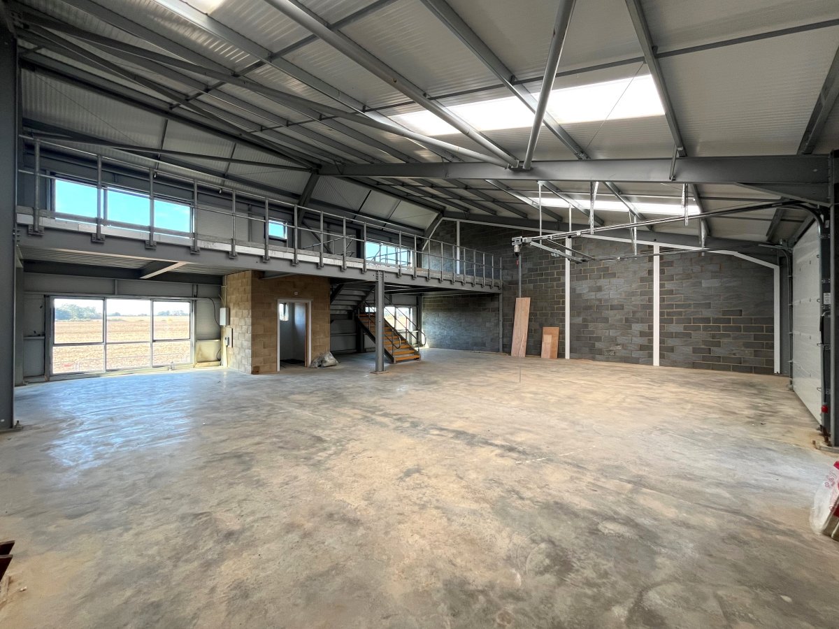 Industrial Unit in Maldon - photo 3
