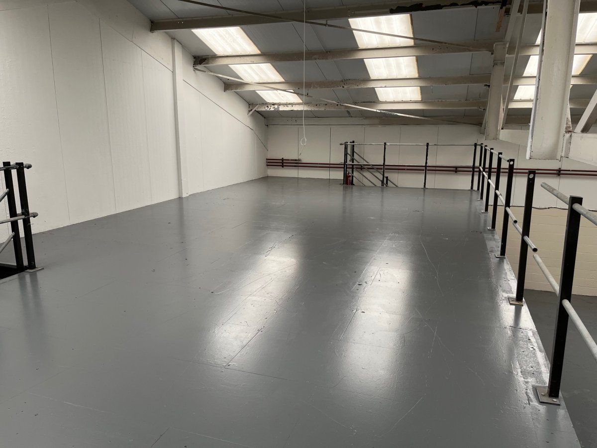 Industrial Unit in Colchester - photo 3