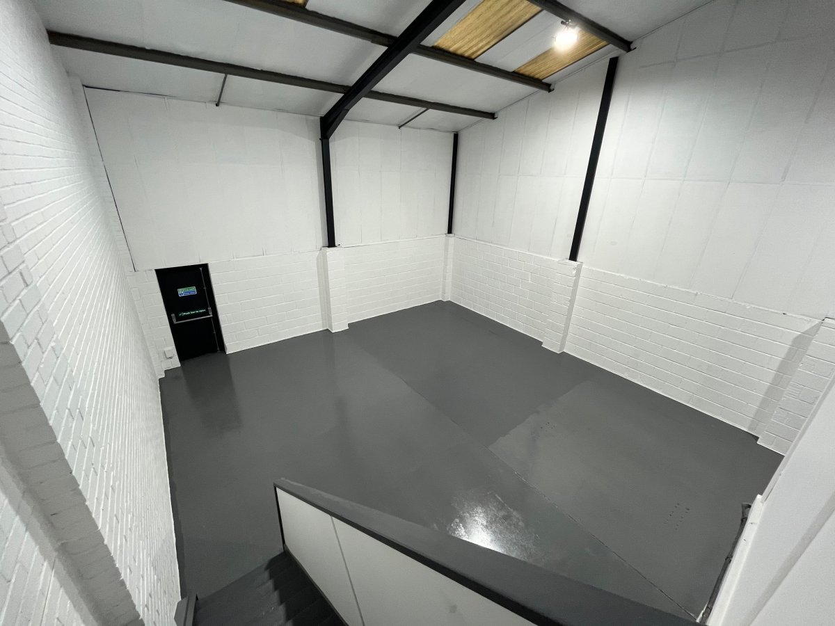 Industrial Unit in Brightlingsea - photo 4