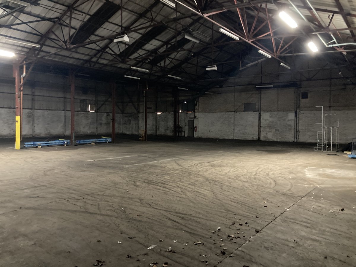 Industrial Unit in Irvine - photo 3