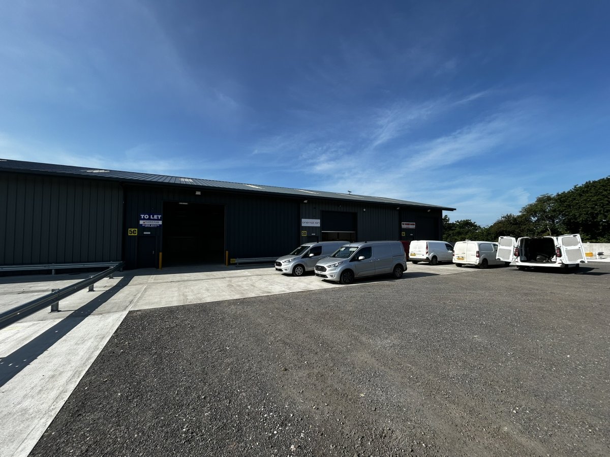 Industrial Unit in Okehampton - photo 4