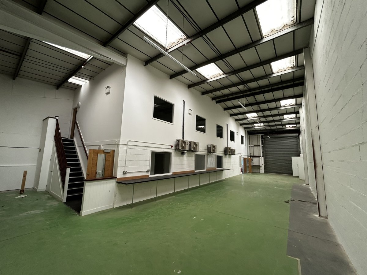 Industrial Unit in Exeter - photo 2