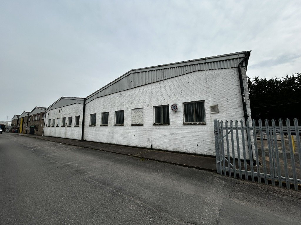 Industrial Unit in Broadclyst - photo 4