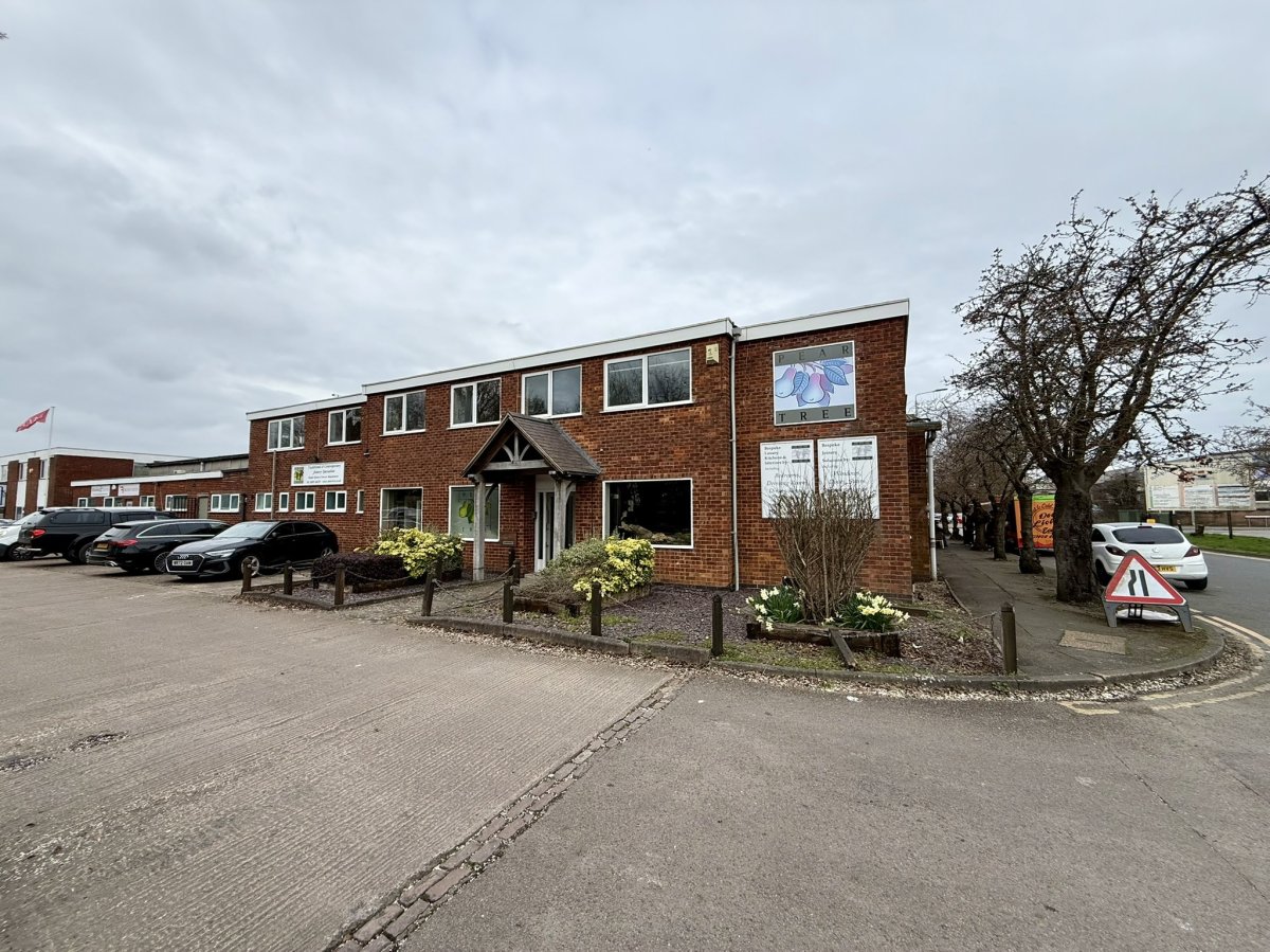 Industrial in Hinckley