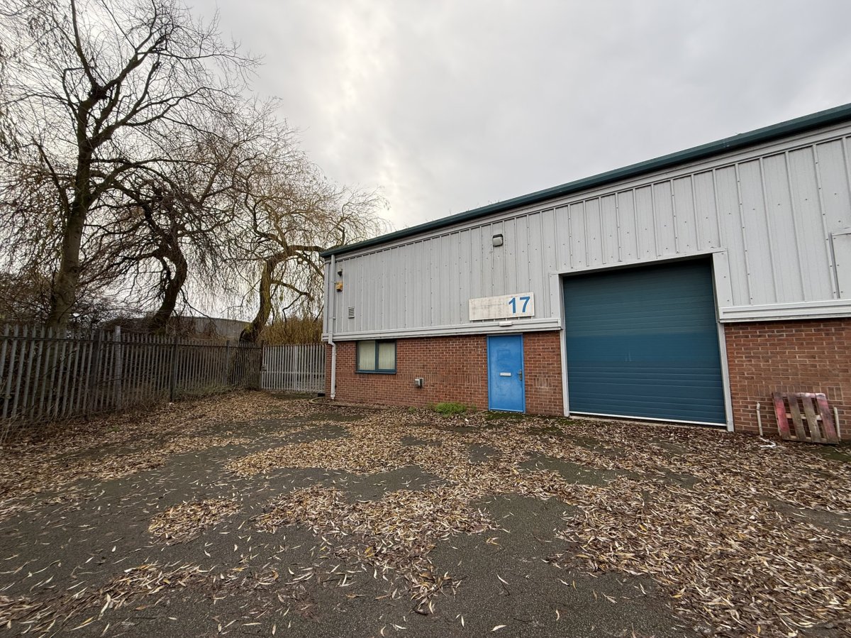 Industrial in Hinckley
