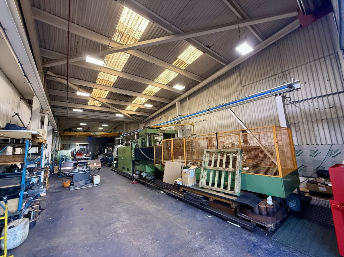 Industrial Unit in Hinckley - photo 3