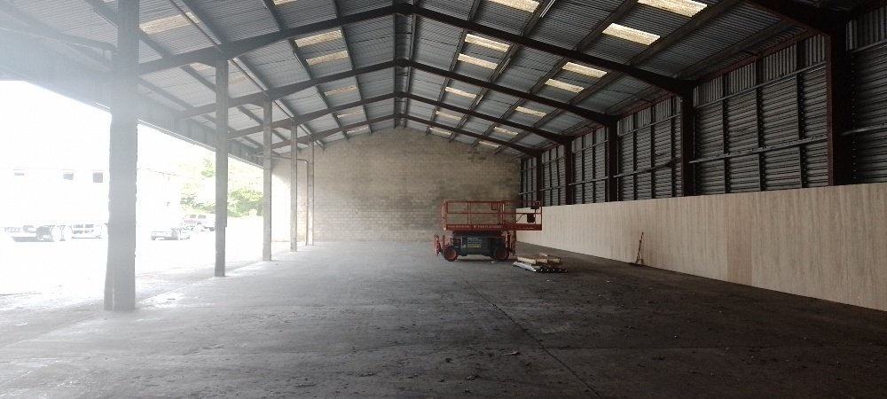 Industrial Unit in Gloucester - photo 4