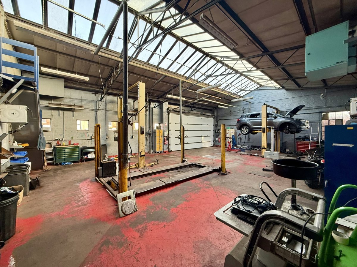 Industrial Unit in Hinckley - photo 4