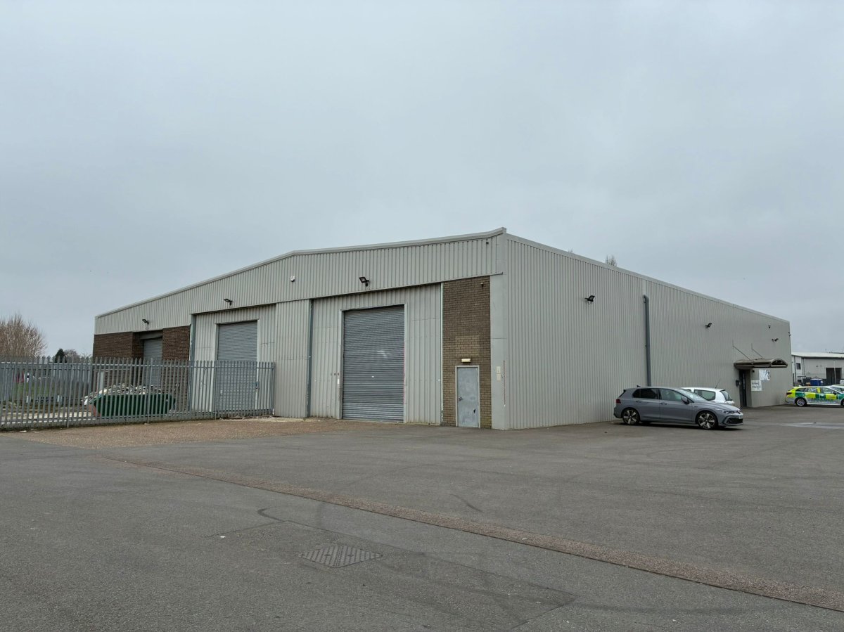 Industrial Unit in King's Lynn - photo 3