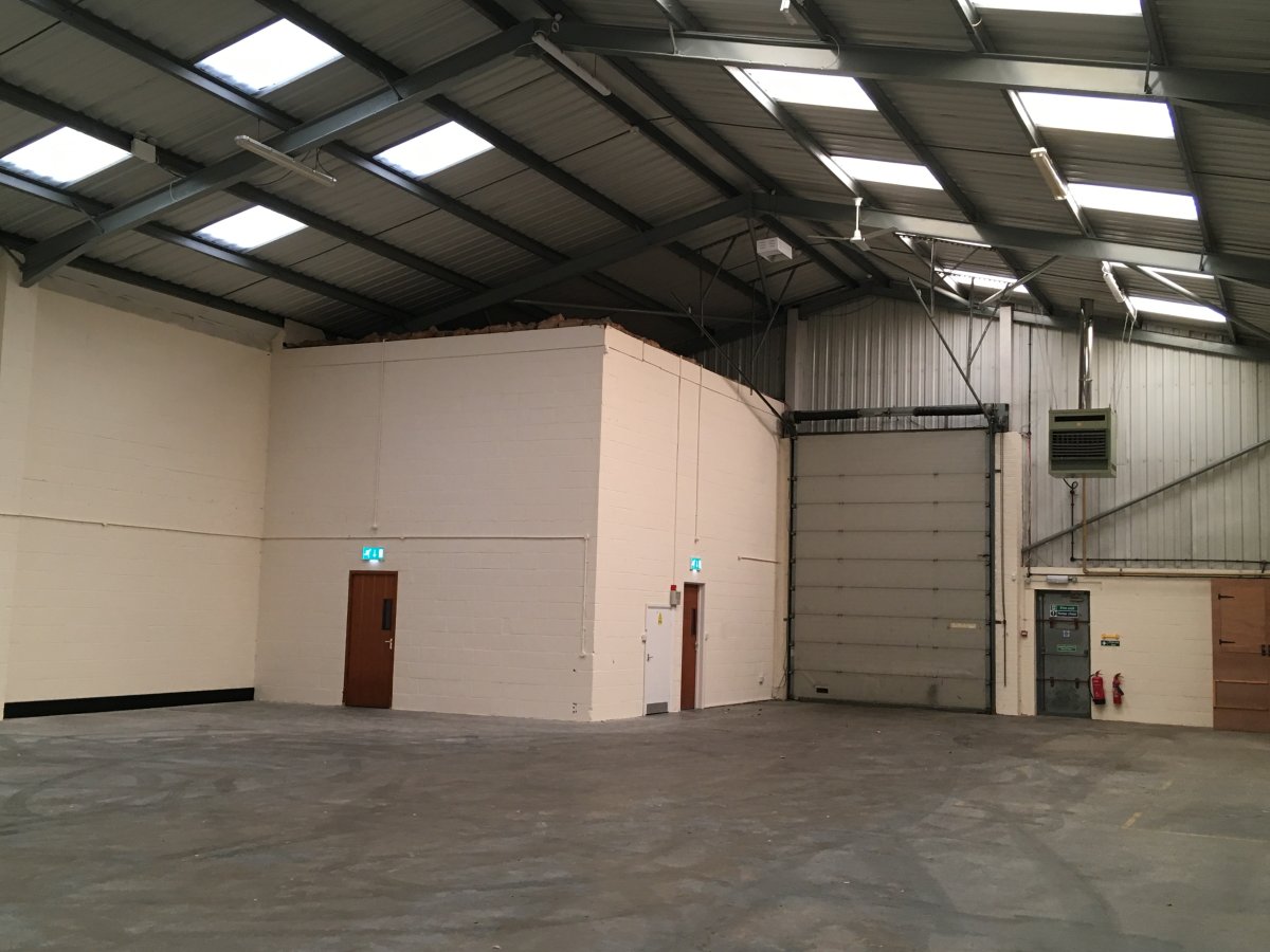 Industrial Unit in King's Lynn - photo 2