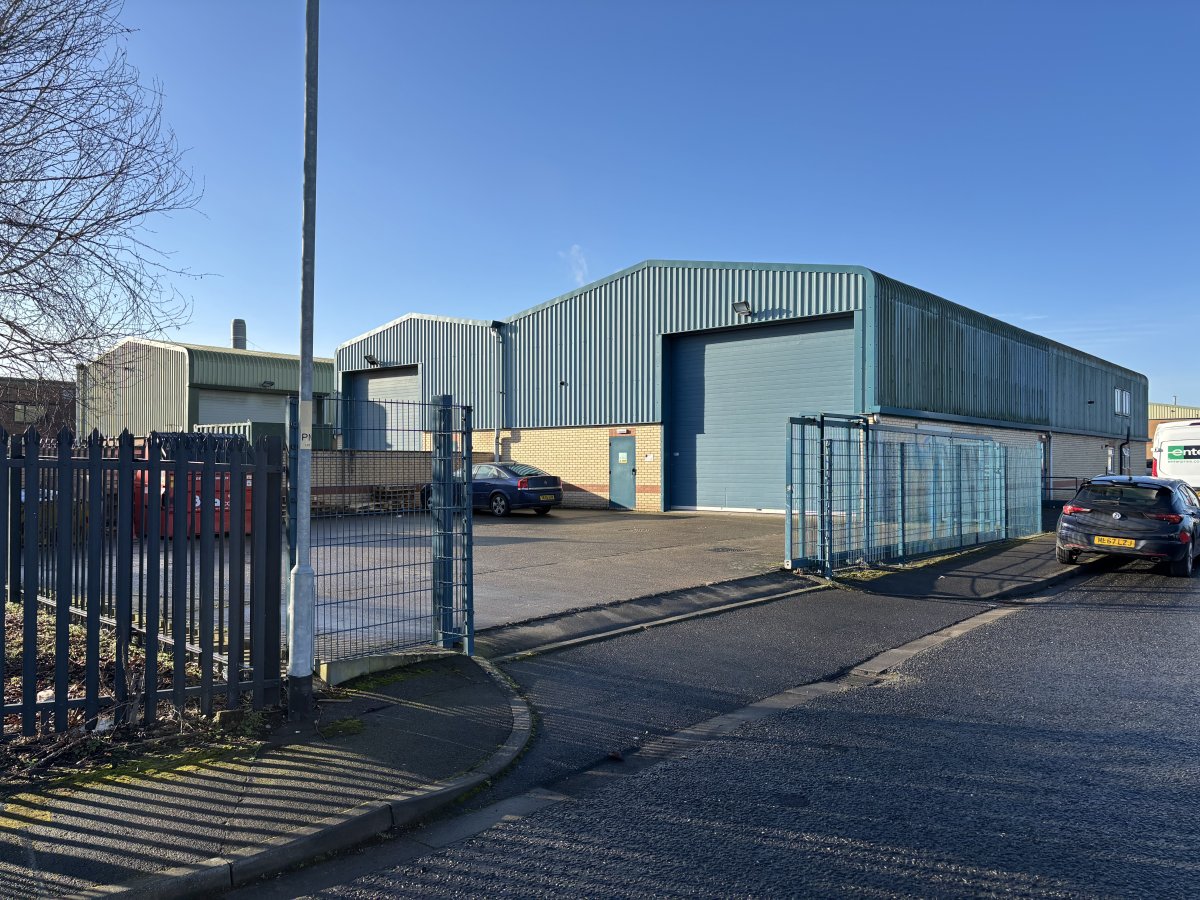 Industrial Unit in Lincoln - photo 2