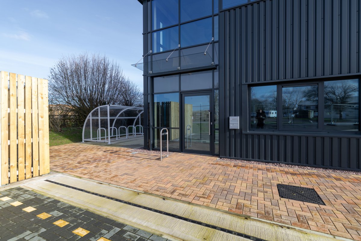 Industrial Unit To Let, Banbury, Oxfordshire