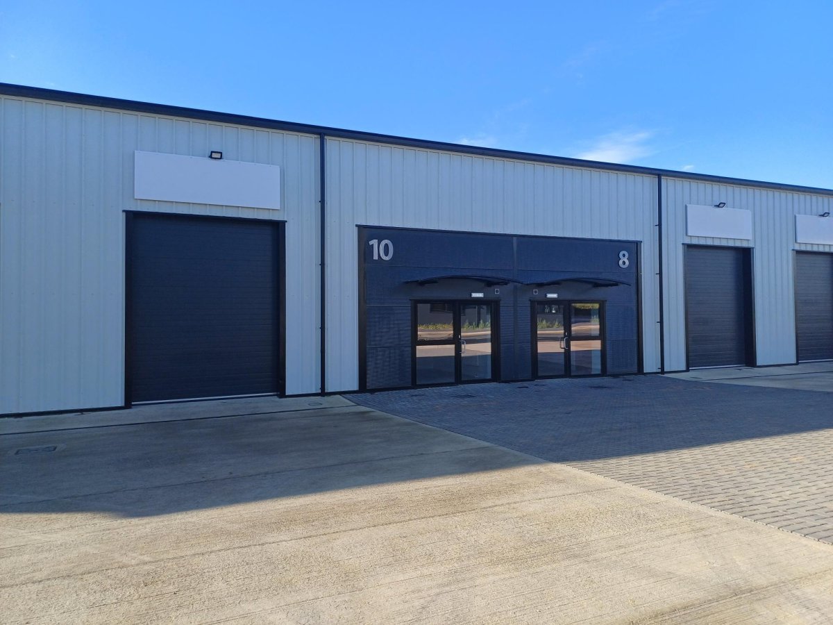 Industrial Unit in Peterborough - photo 3