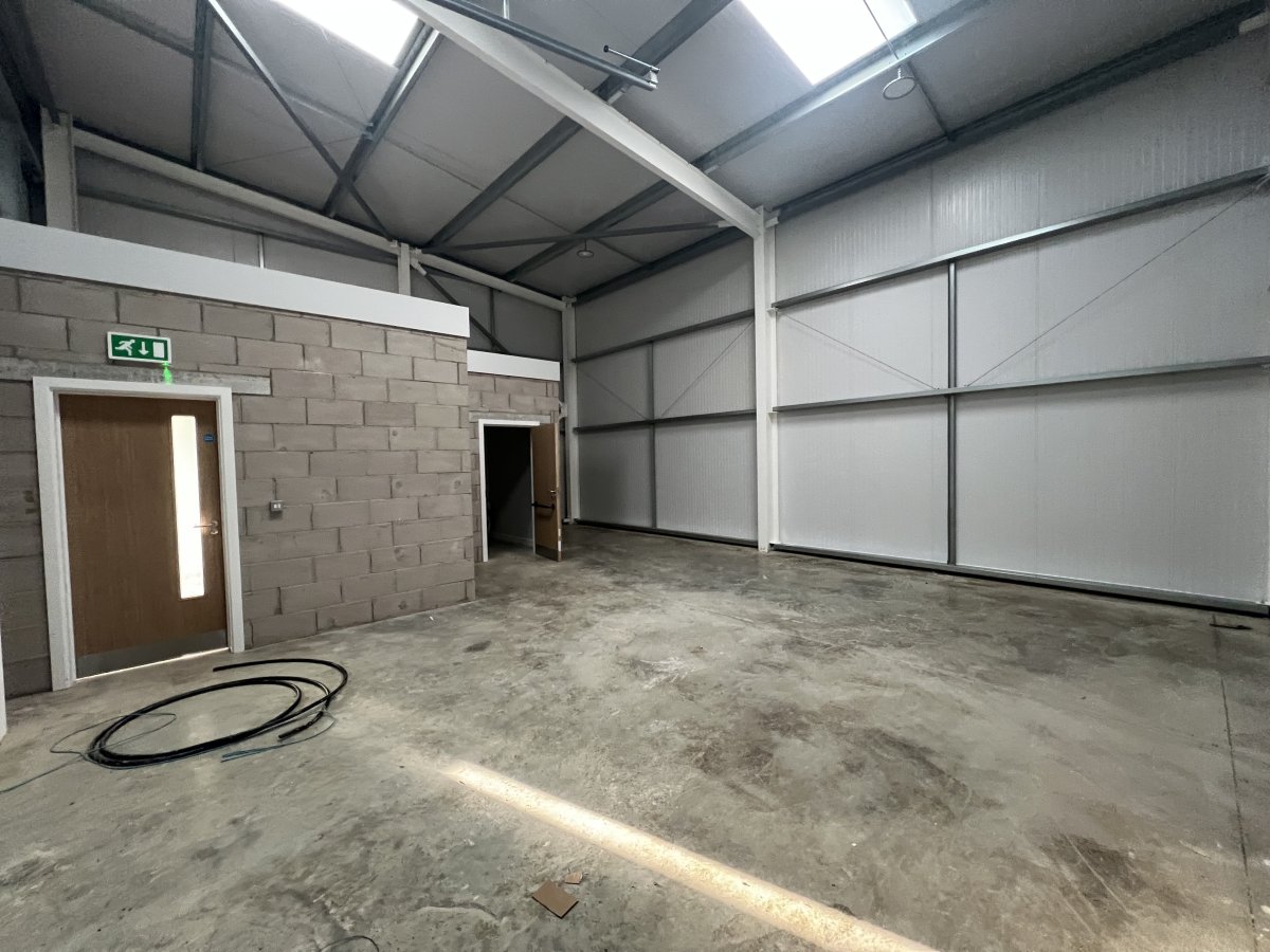 Industrial Unit in Yaxley - photo 2