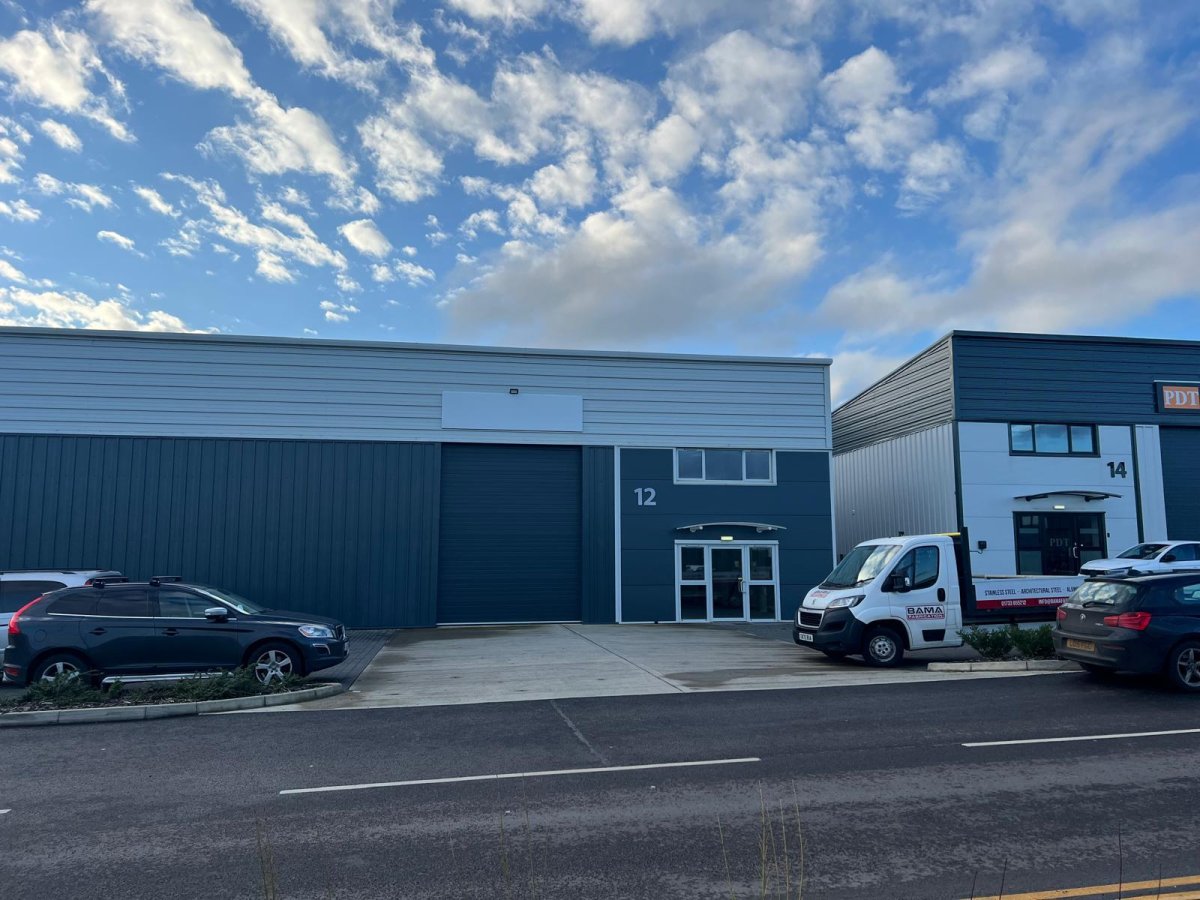 Industrial in Yaxley