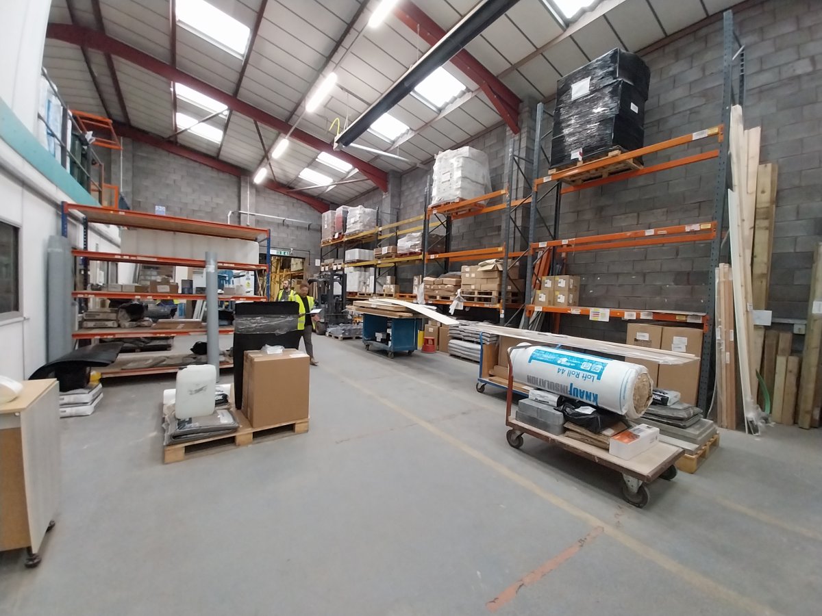 Industrial Unit in Bradford - photo 3