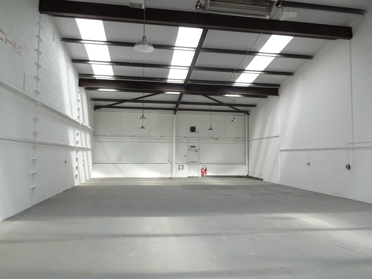 Industrial Unit in Huntingdon - photo 3
