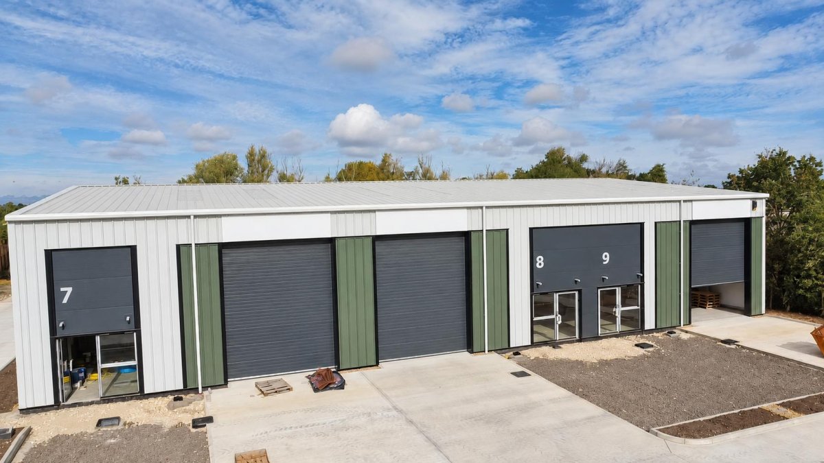 Industrial Unit in St Ives (Cambs) - photo 3