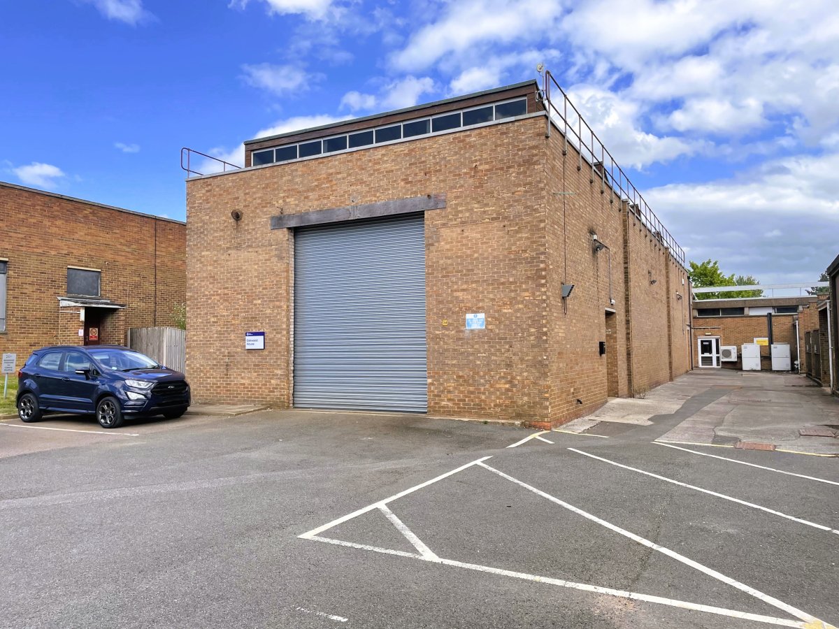 Industrial in Burton On Trent