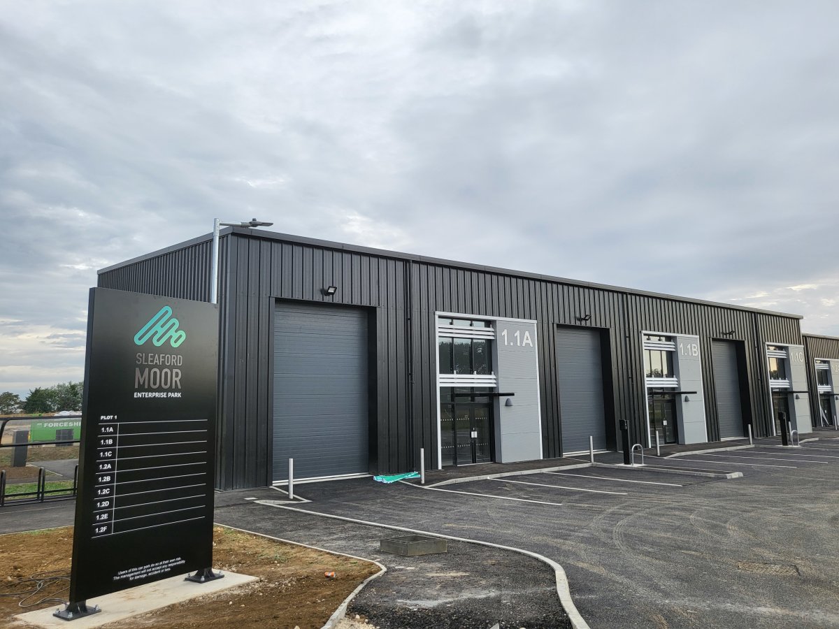 Industrial Unit in Sleaford - photo 2
