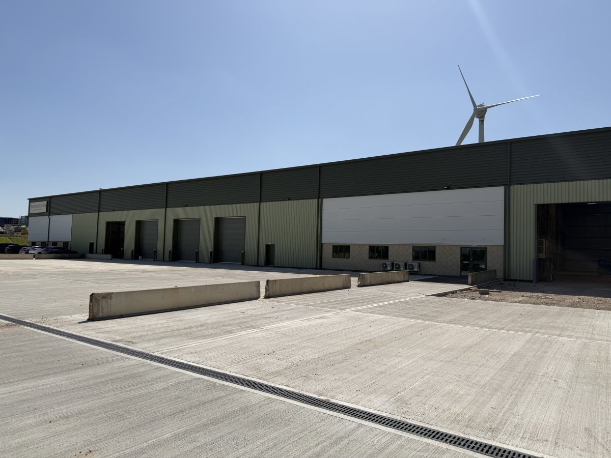 Industrial in Tuxford