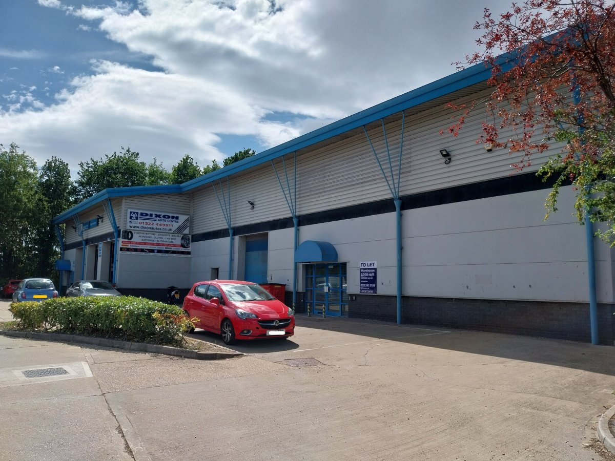 Industrial Unit in Lincoln - photo 2
