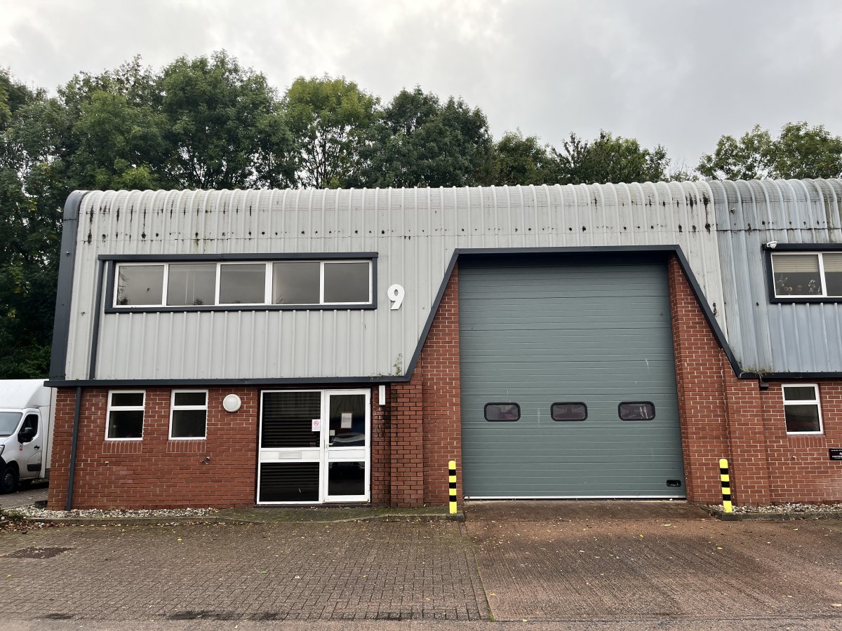 Industrial Unit in Exeter - photo 3