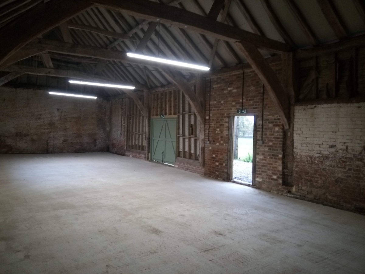 Industrial Unit in Ockley - photo 3
