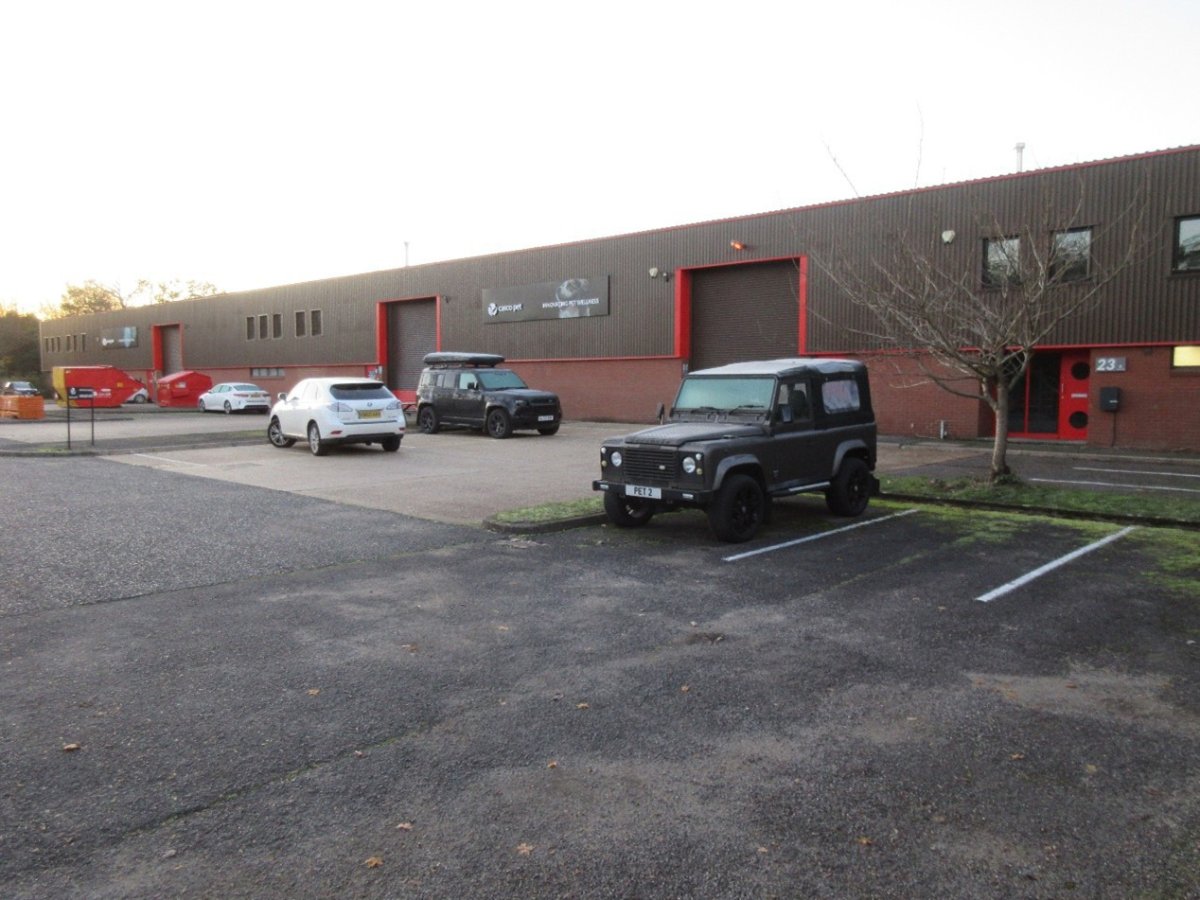 Industrial in Broadbridge Heath
