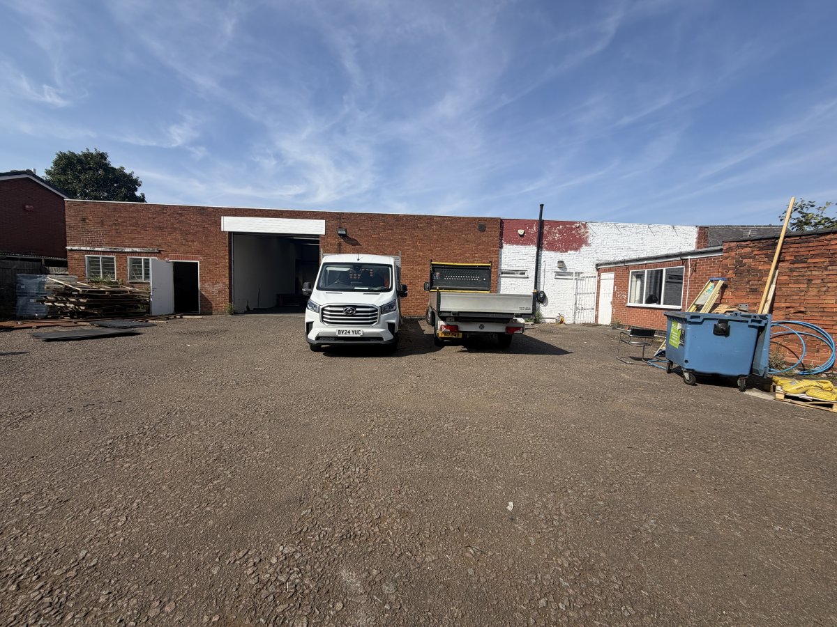 Industrial Unit To Let, Syston, Leicestershire