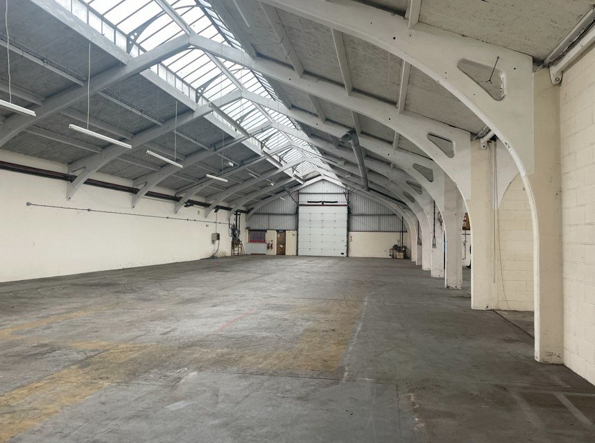 Industrial Unit in Frome - photo 2