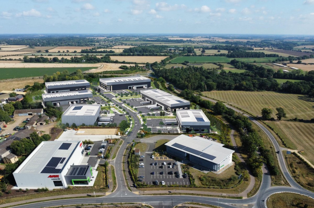 Industrial Unit in Bury St. Edmunds - photo 3